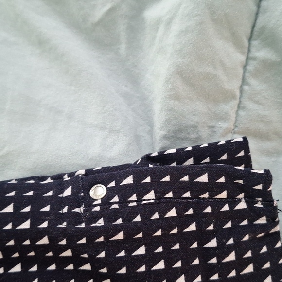 Cute navy and white knit slacks with slits and silver button at the bott… - Picture 4 of 6